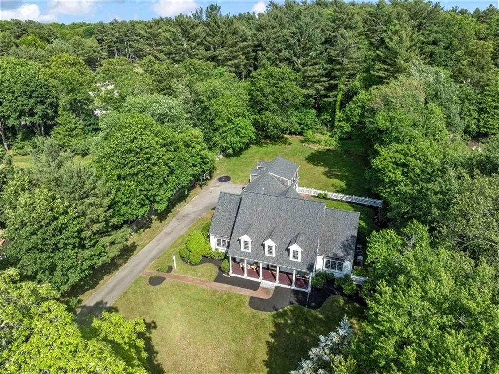 Photo of 144 Stetson Rd