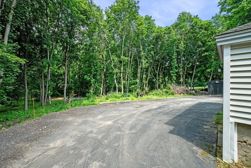 Photo of 123 Forest St