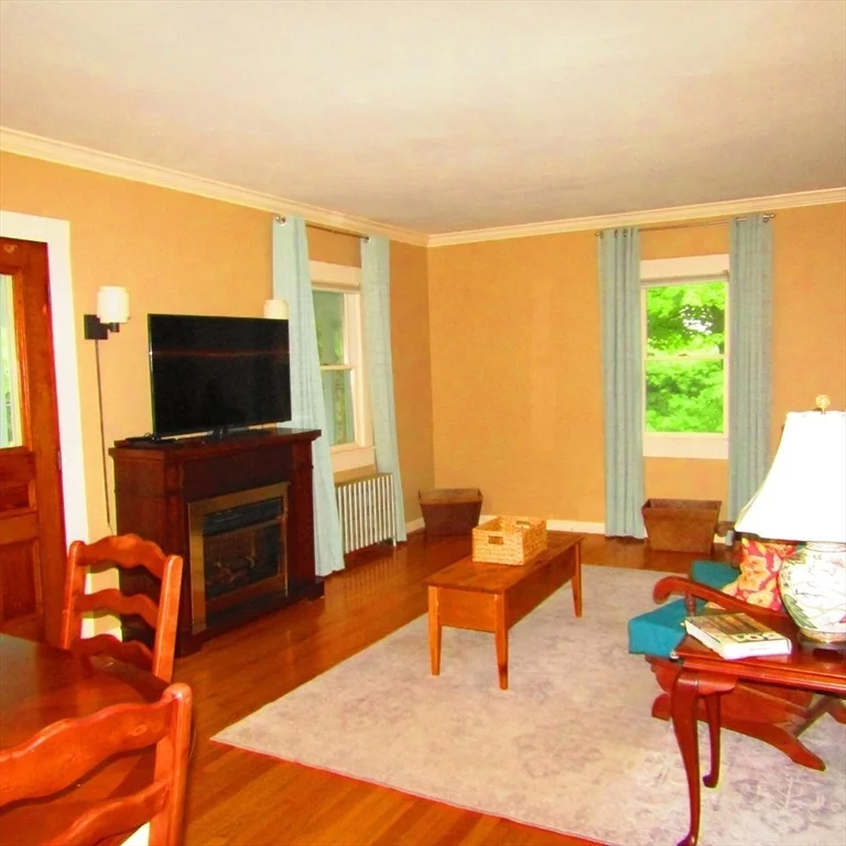 Photo of 465 Spring Street