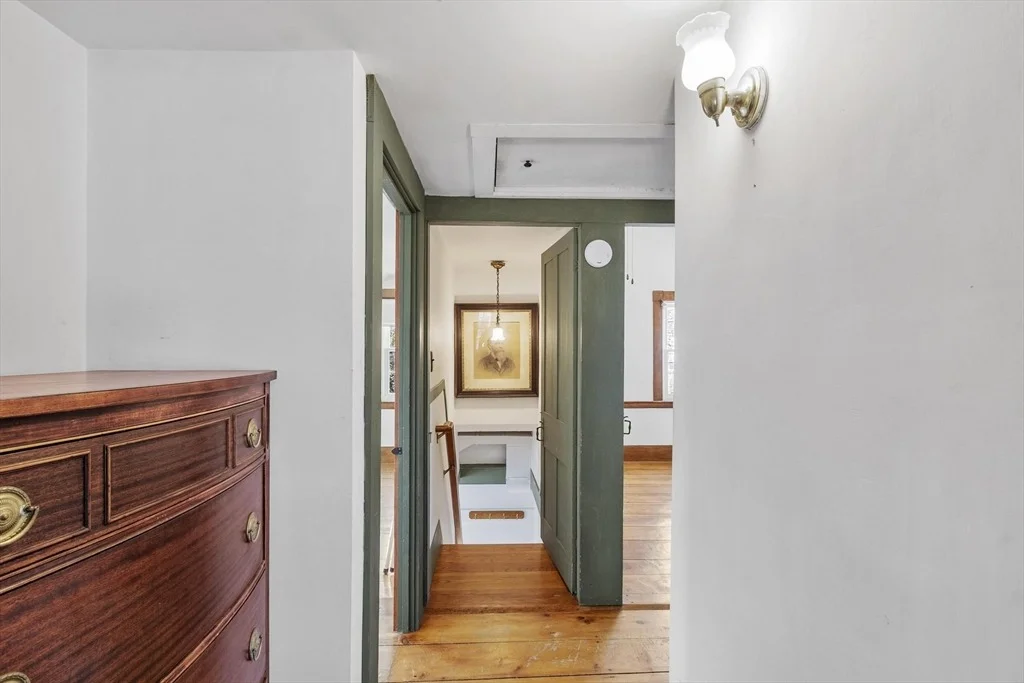 Photo of 39 Eastern Ave