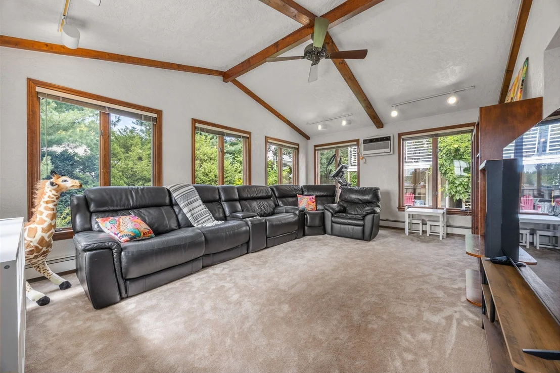 Photo of 25 Lovell Rd