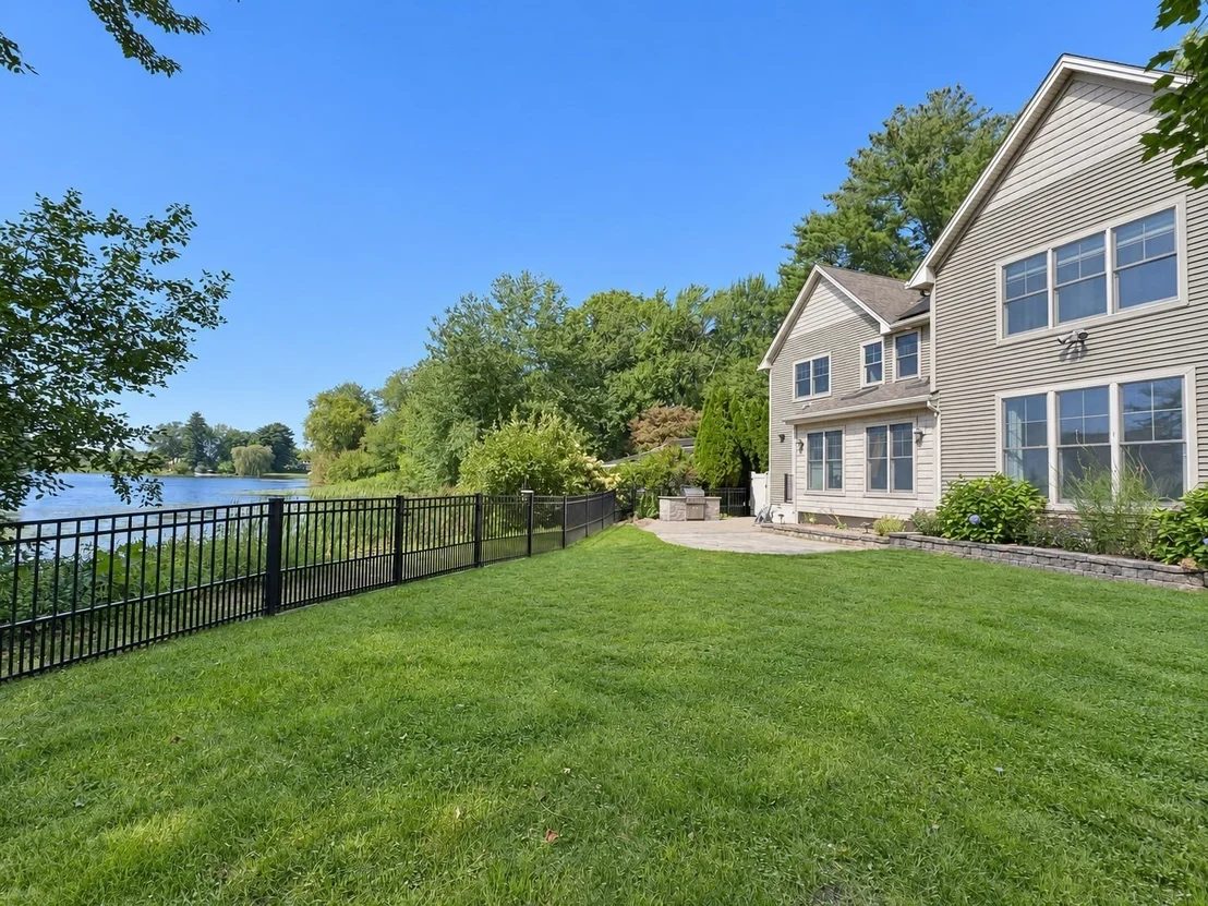 Photo of 20 Bungalow Point