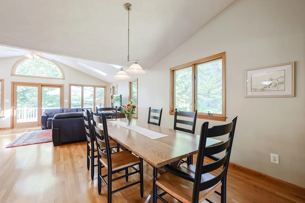 Photo of 23 Teller Dr