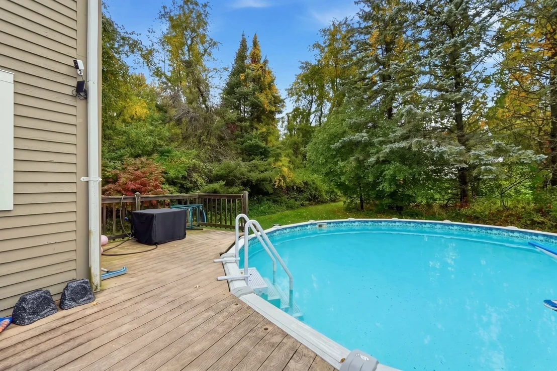 Photo of 235 Pierce Rd