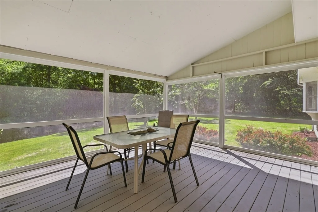 Photo of 27 Greentree Lane