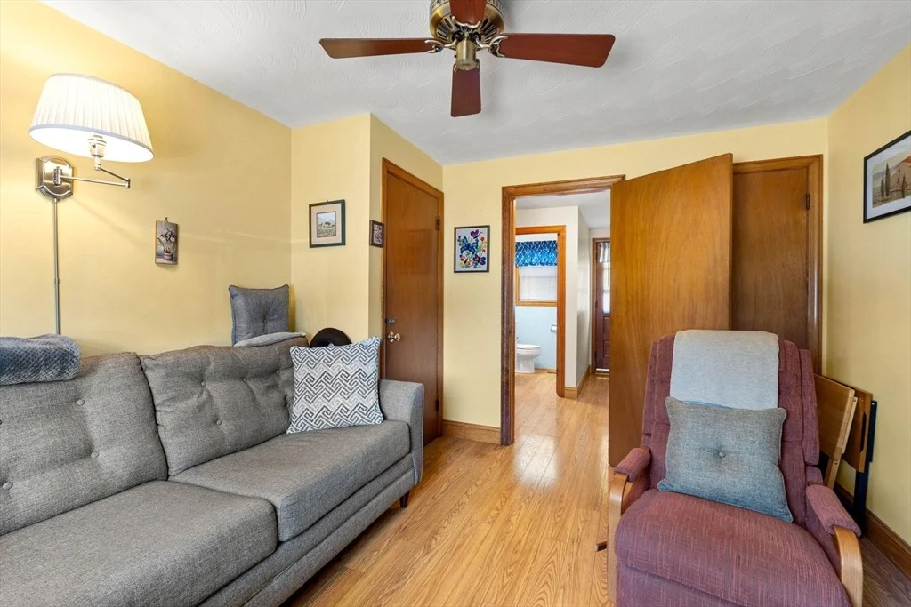 Photo of 104 Holmes