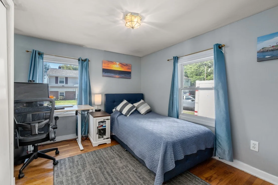 Photo of 33 Plant Rd