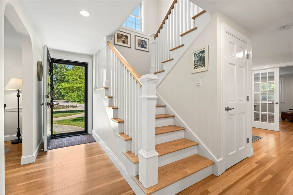 Photo of 1 Burnham Rd