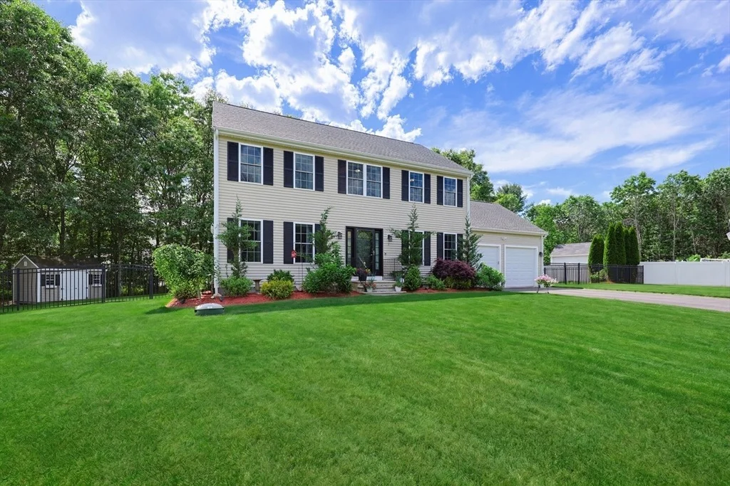 Photo of 7 Stanley Cir