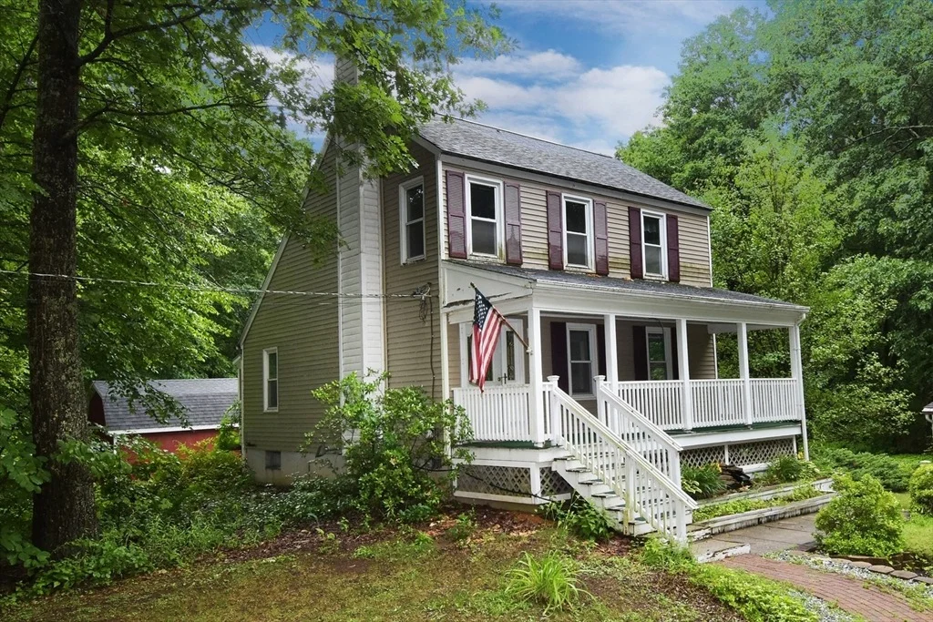Photo of 357 Barre Rd
