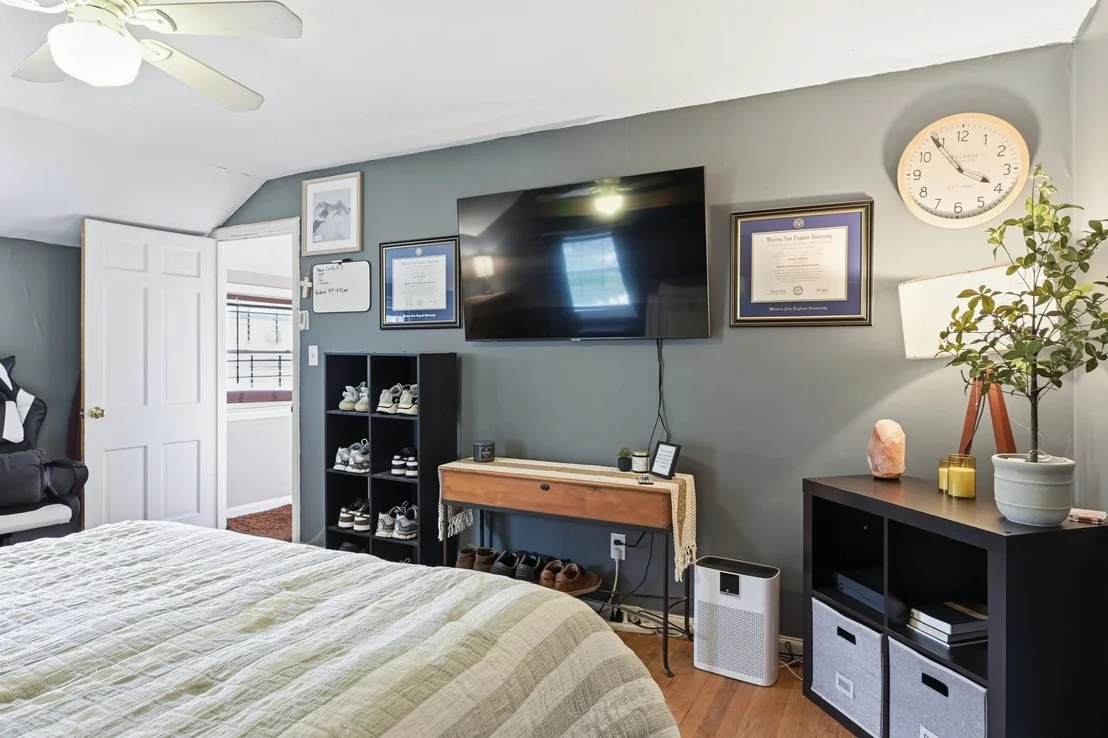 Photo of 89 Abbott St