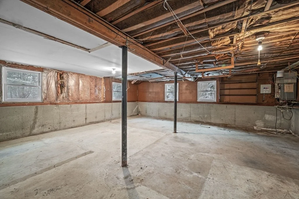 Photo of 90 Topsfield Rd