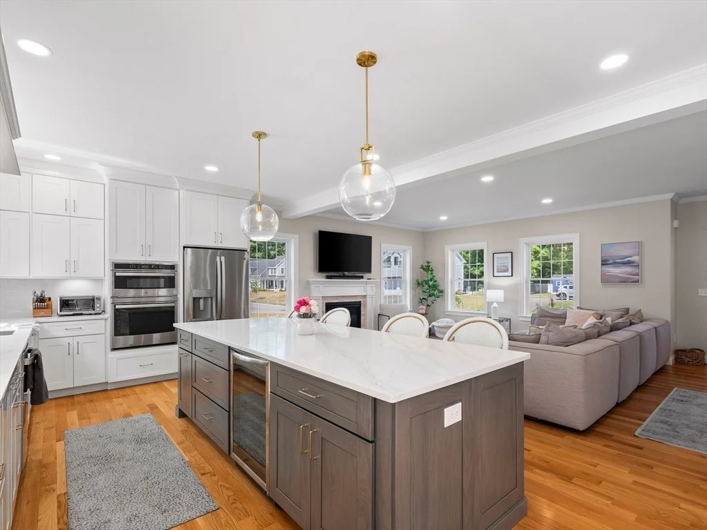 Photo of 6 Genevieve Ln
