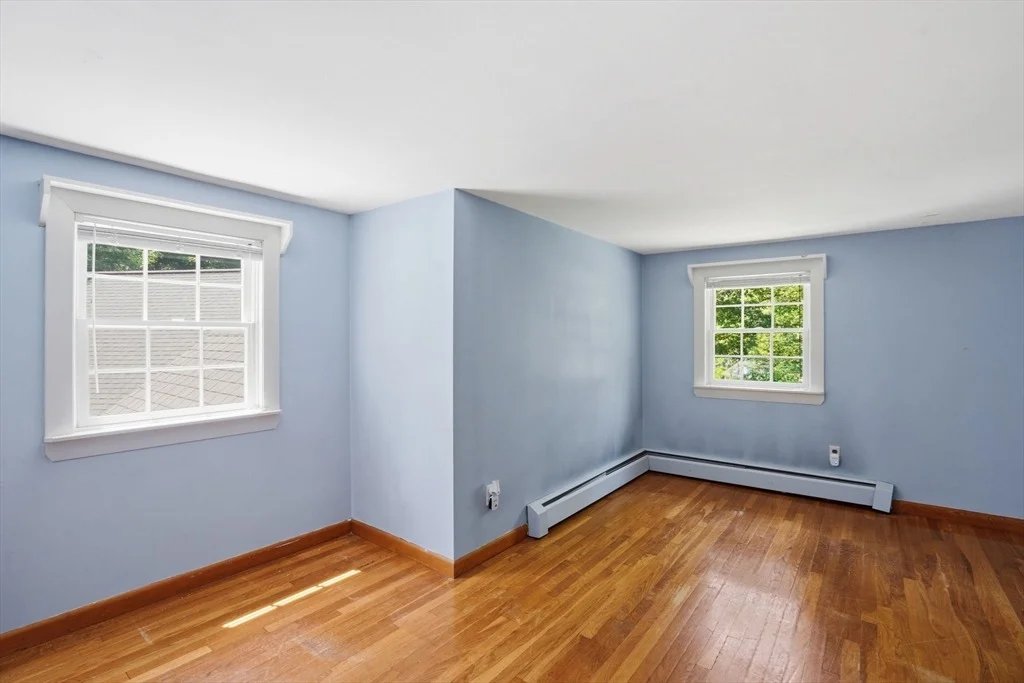 Photo of 33 Cold Spring Rd