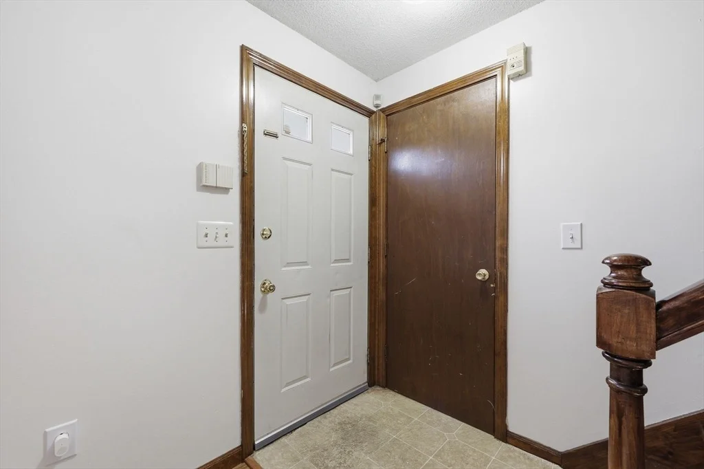Photo of 164 Arnold Ave