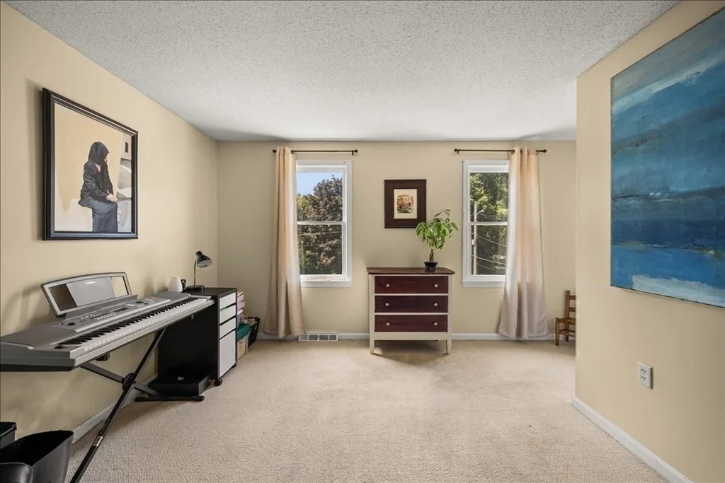 Photo of 9 Fort Apache Dr
