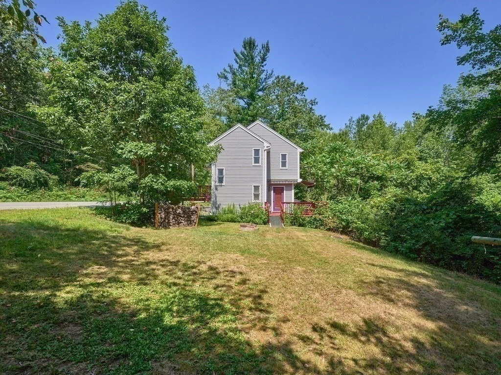Photo of 189 Maple Avenue