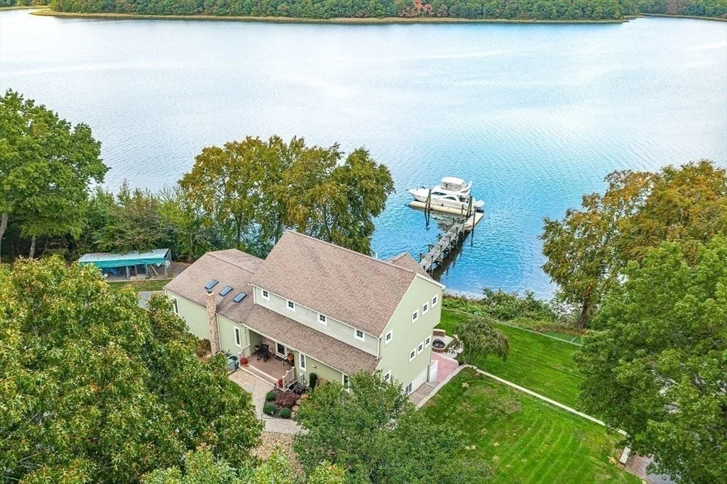 Photo of 43 Cliff Dr