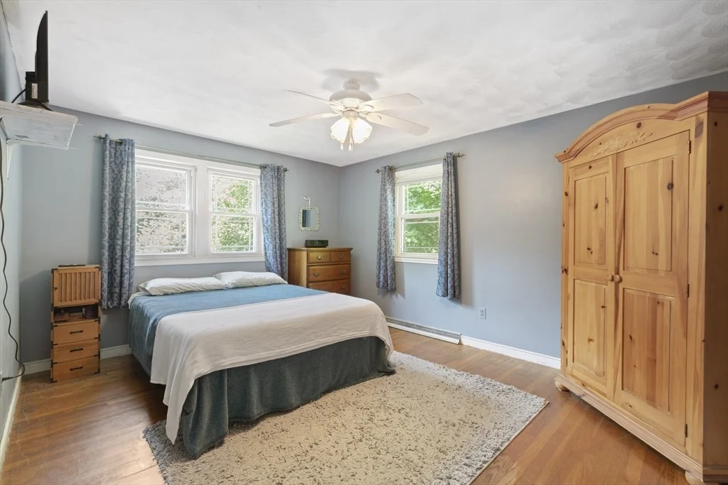 Photo of 5 Whiting Ave