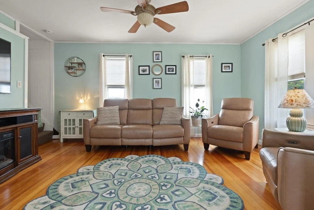 Photo of 8 Palmer Ave