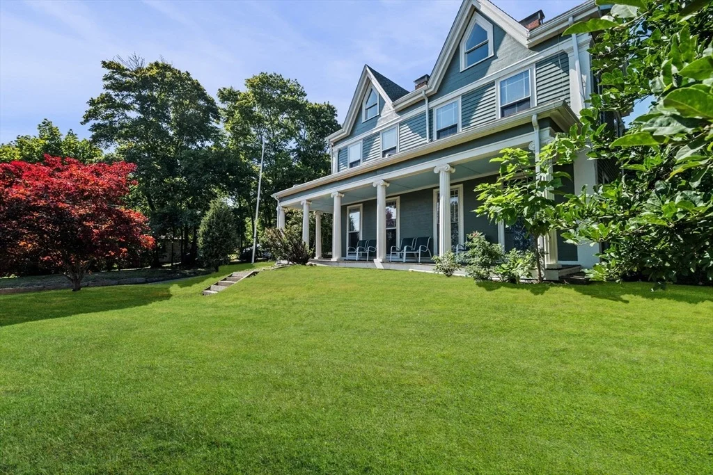 Photo of 112 Eastern Ave