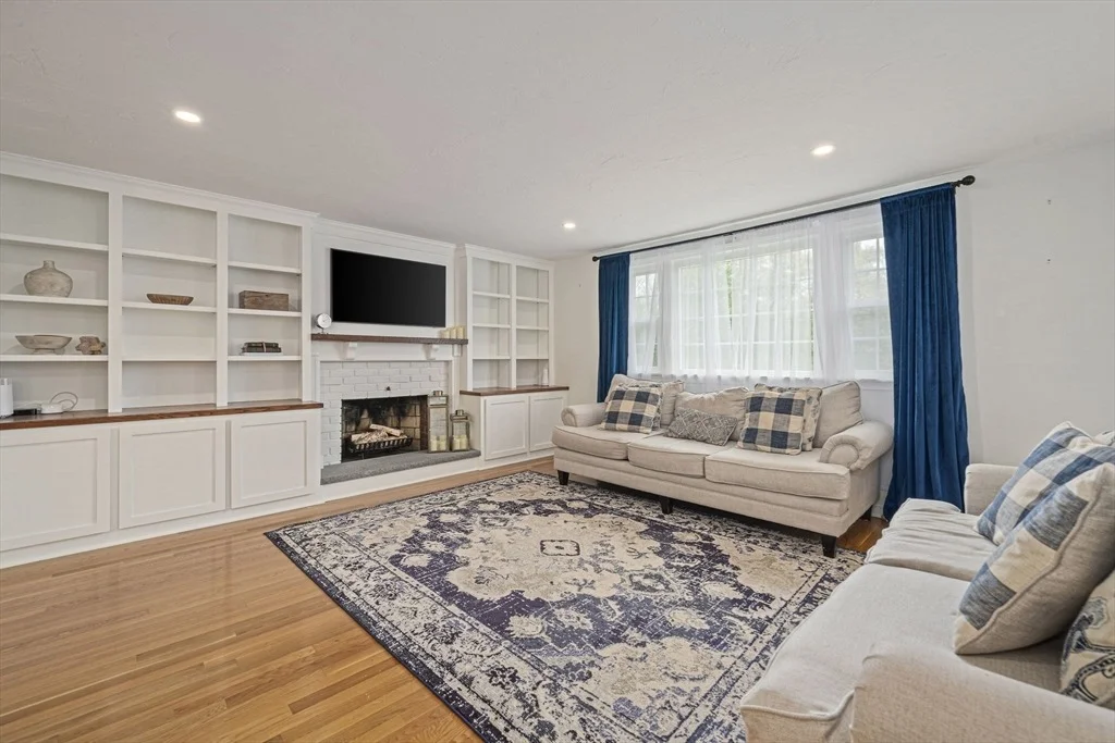 Photo of 2 Casey St