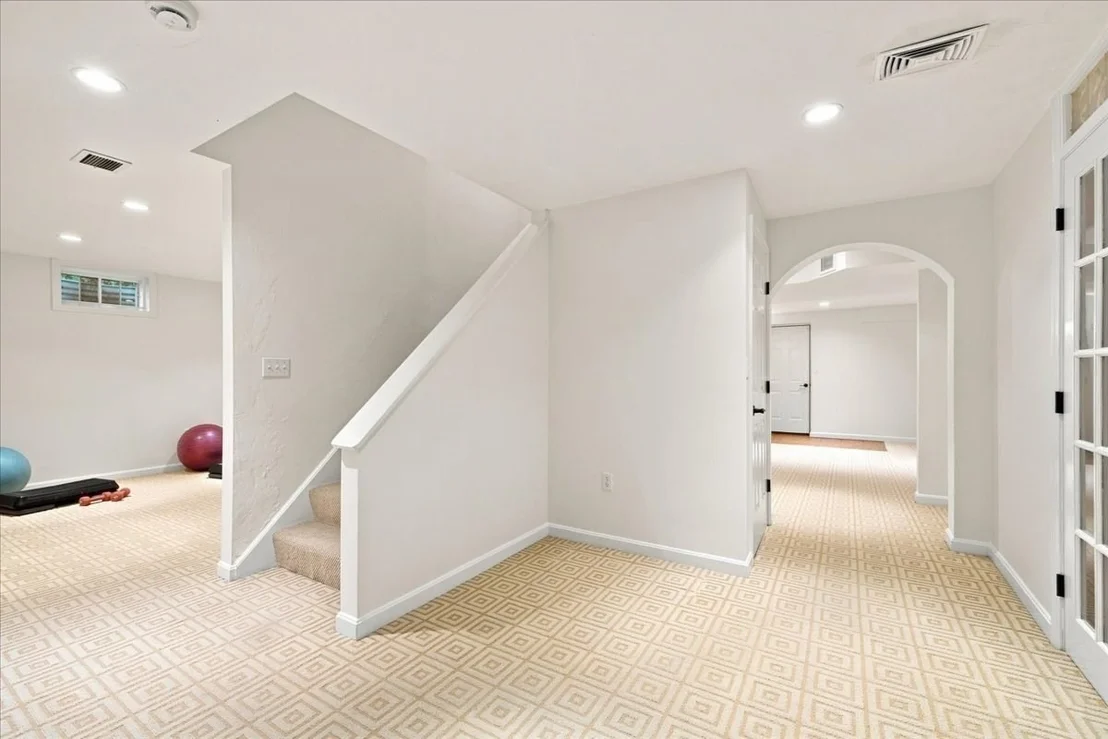 Photo of 11 Evergreen Rd