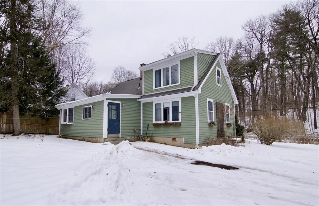 Photo of 554 Elm St