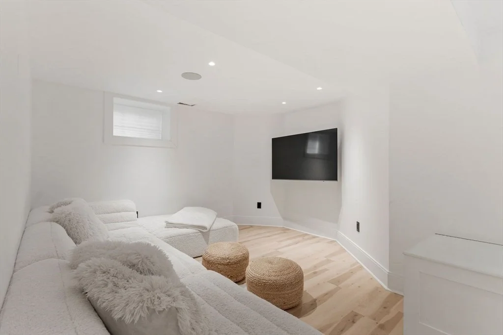 Photo of 55 Maple Avenue