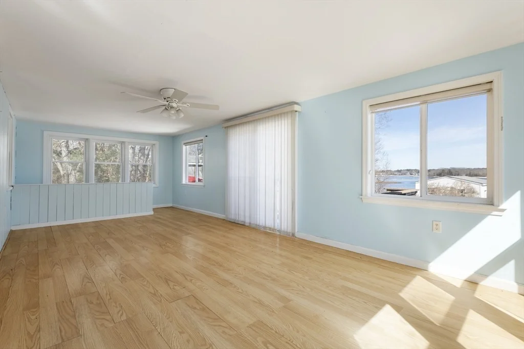 Photo of 21 River Rd