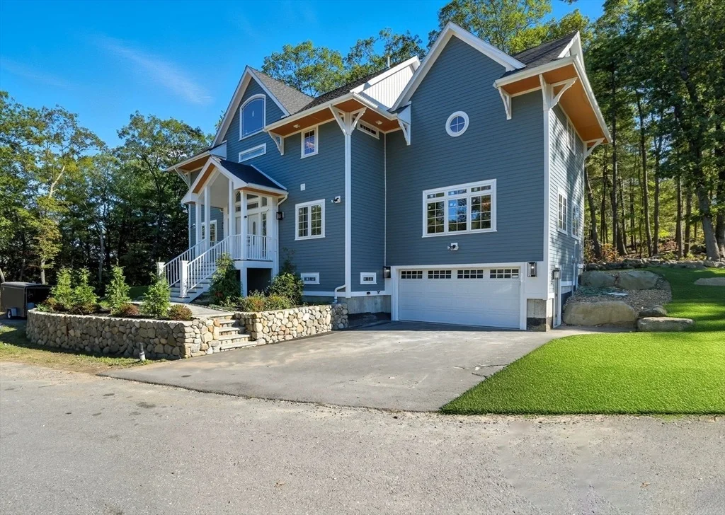 Photo of 9 Lovis Ave