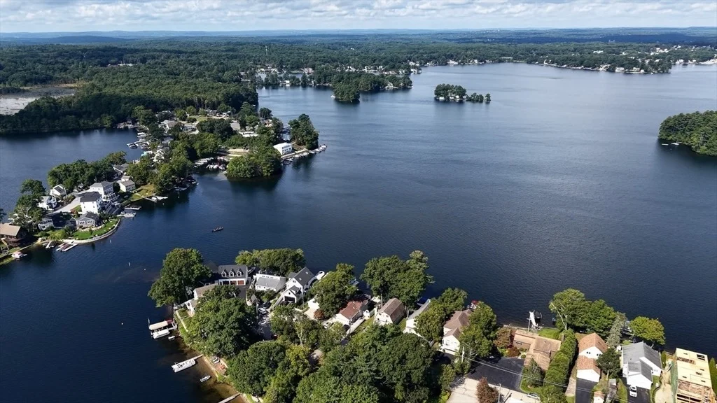 Photo of 86 Bates Point Rd