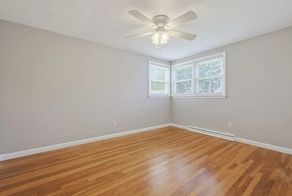 Photo of 8 Pontiac Rd