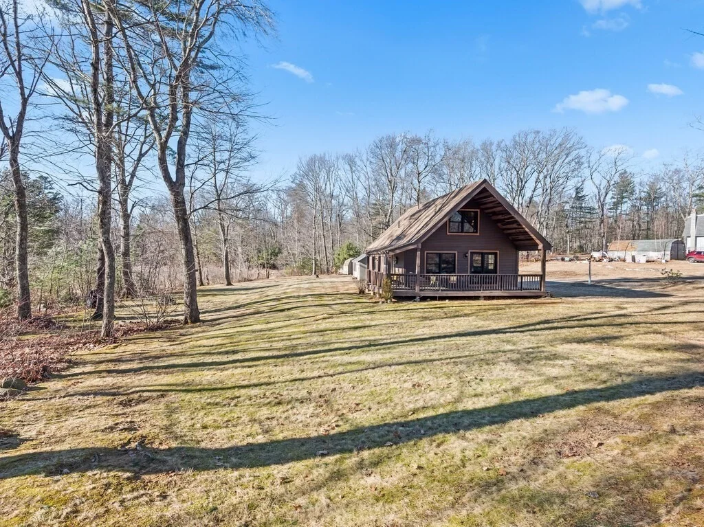 Photo of 281 Warren Rd