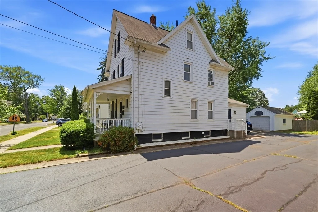 Photo of 105 Pine St