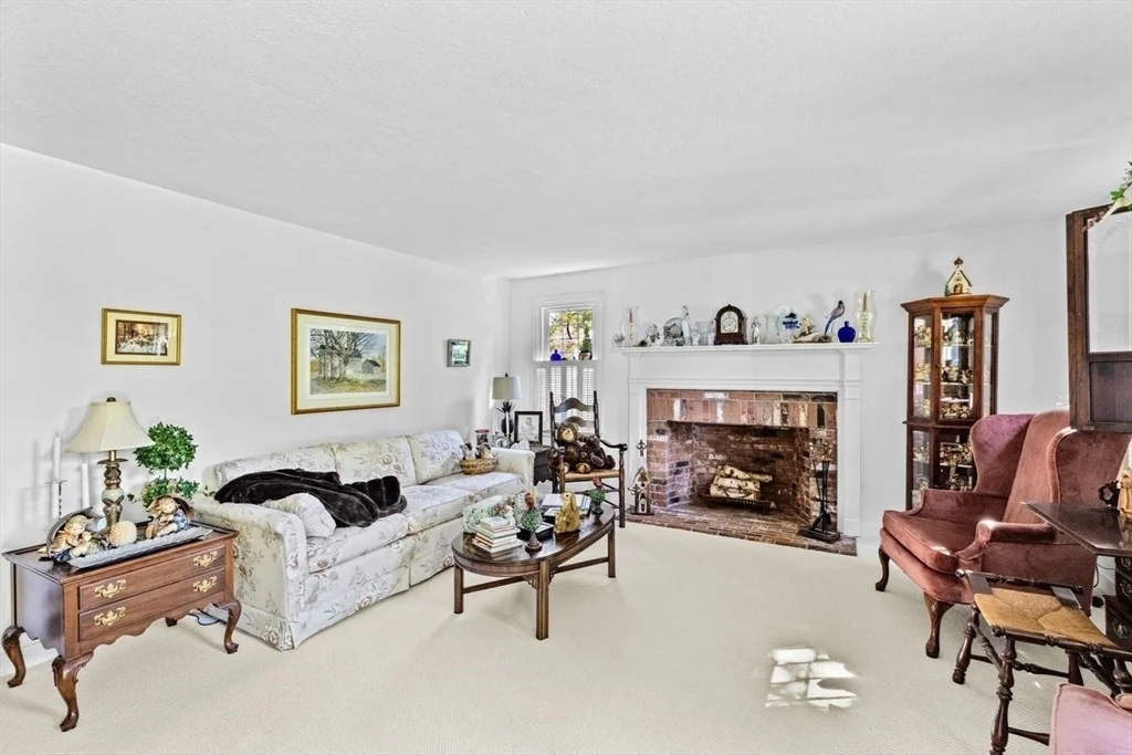 Photo of 28 Old Shipyard Ln