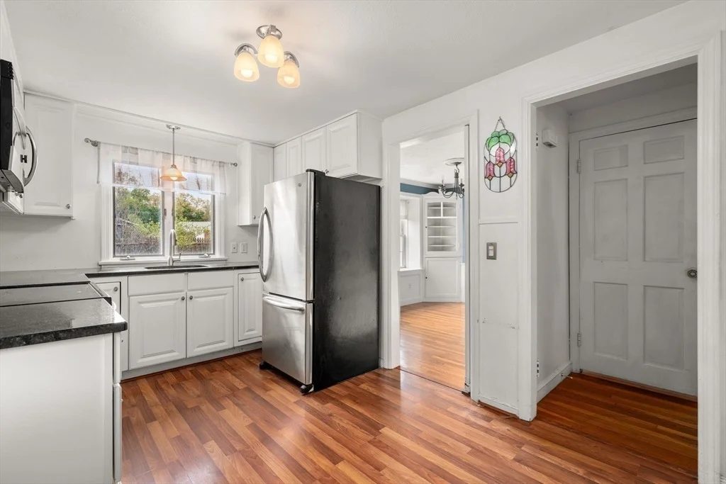 Photo of 39 Pleasant St