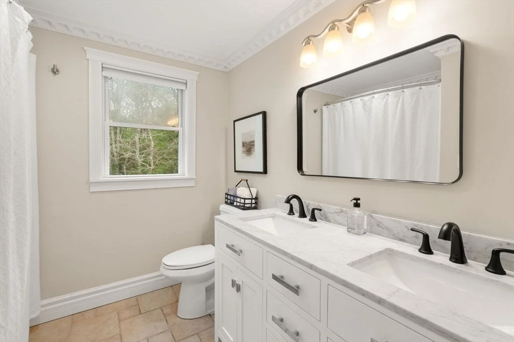 Photo of 57 Fairhaven Ln