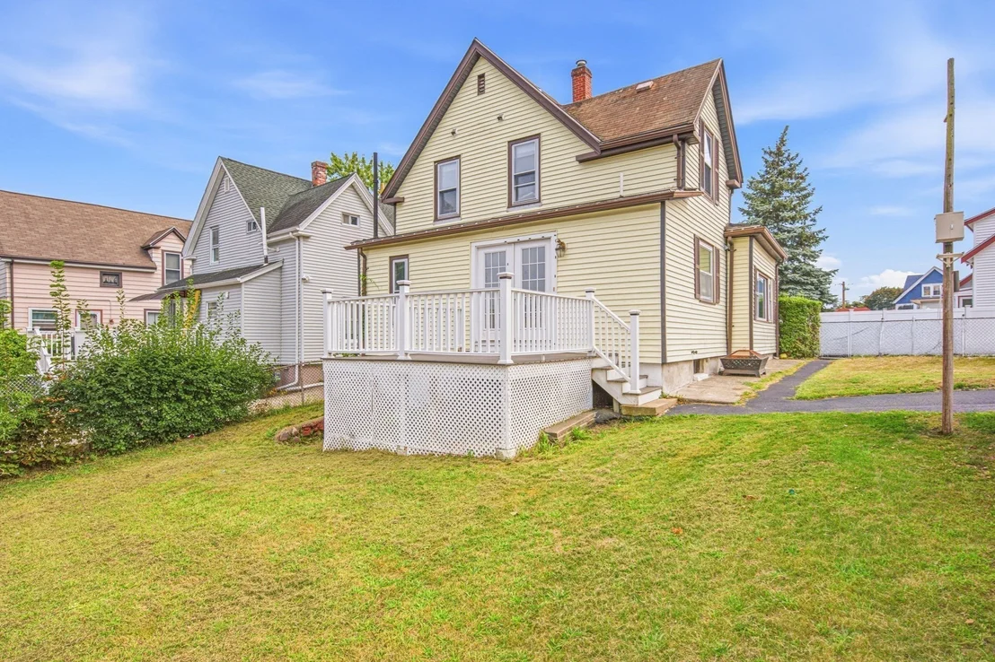 Photo of 27 Houston Pl