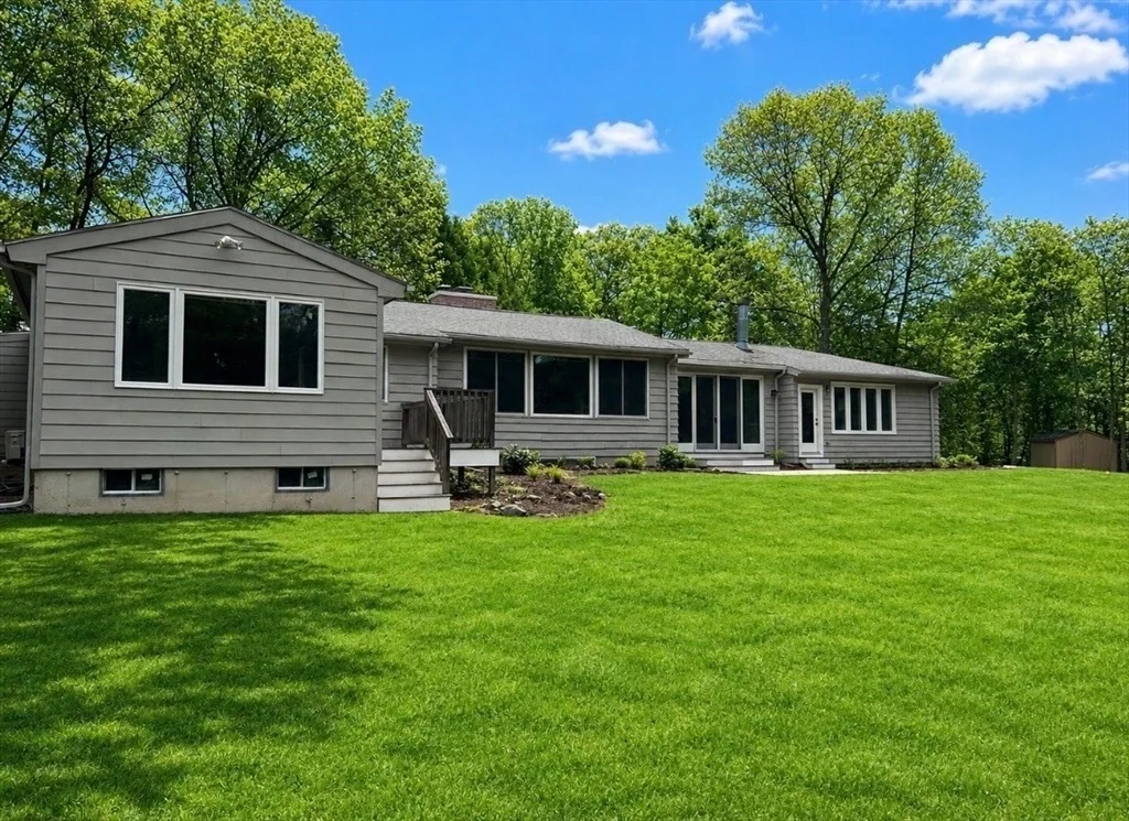 Photo of 7 Longmeadow Road