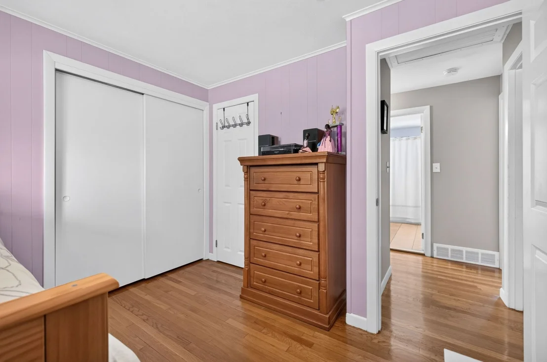 Photo of 215 Mendon Road