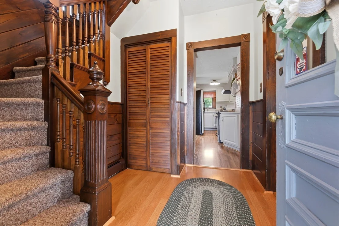 Photo of 4 Longfellow St