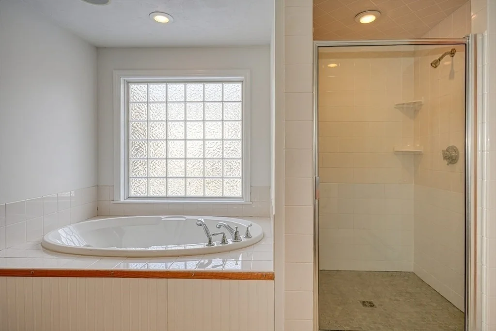 Photo of 268 Main St