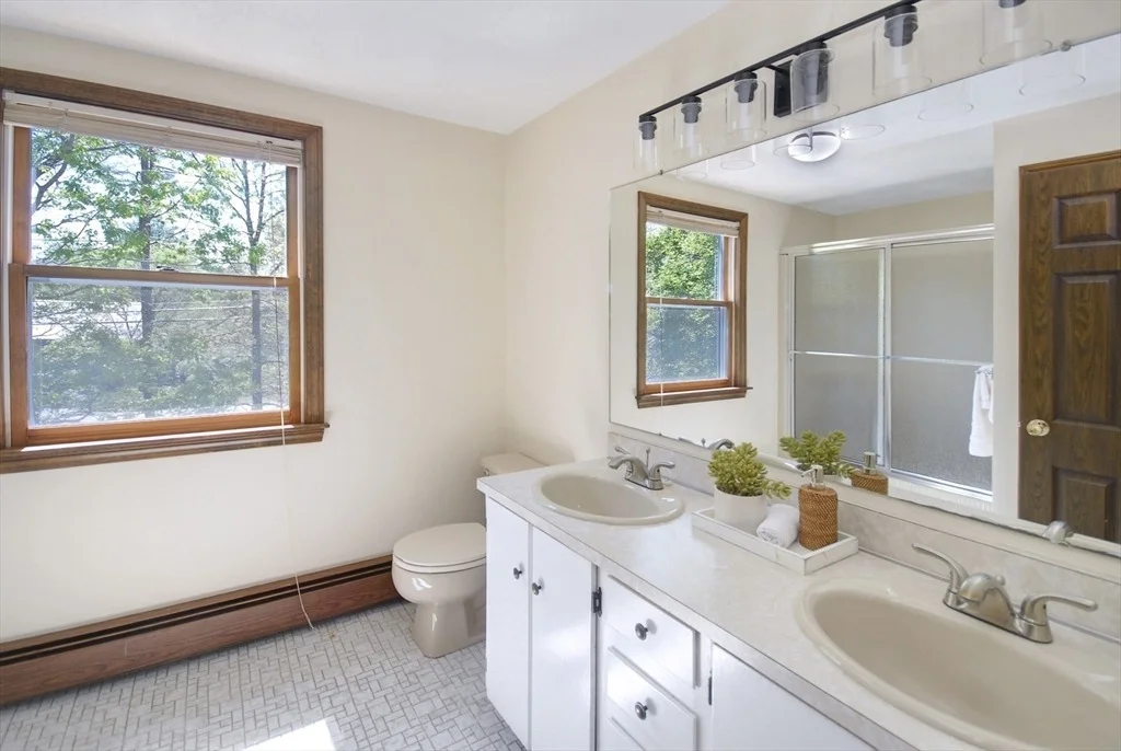 Photo of 275 Old Harvard Road