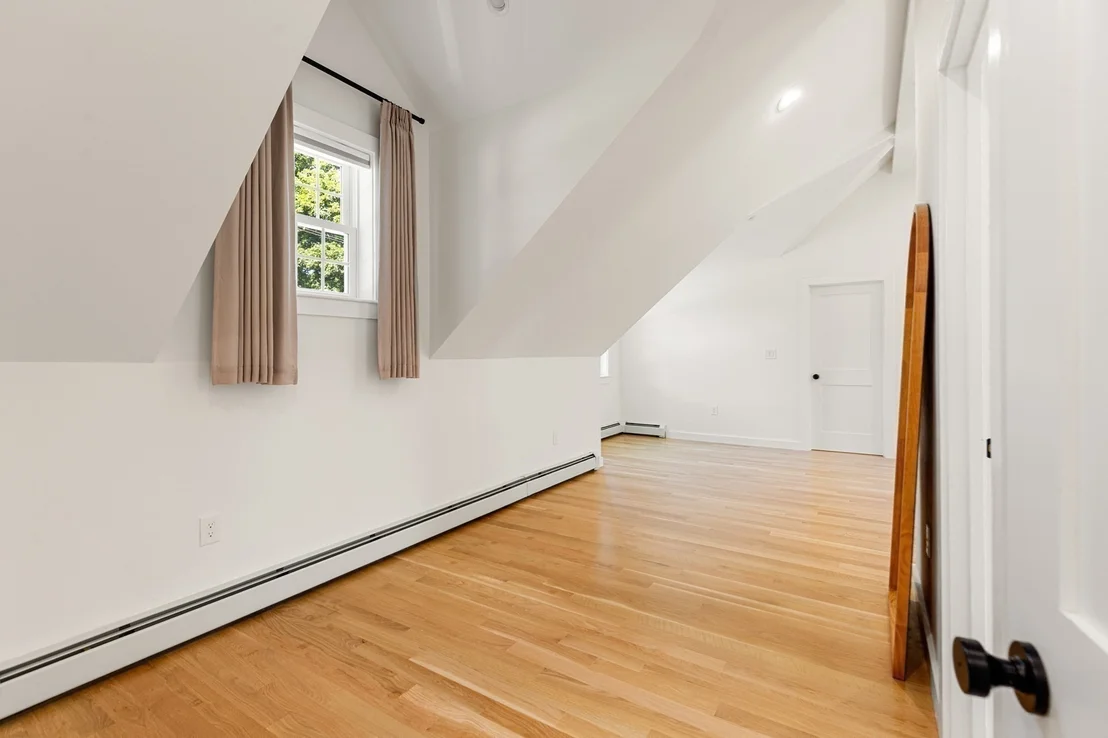 Photo of 67 Maple St