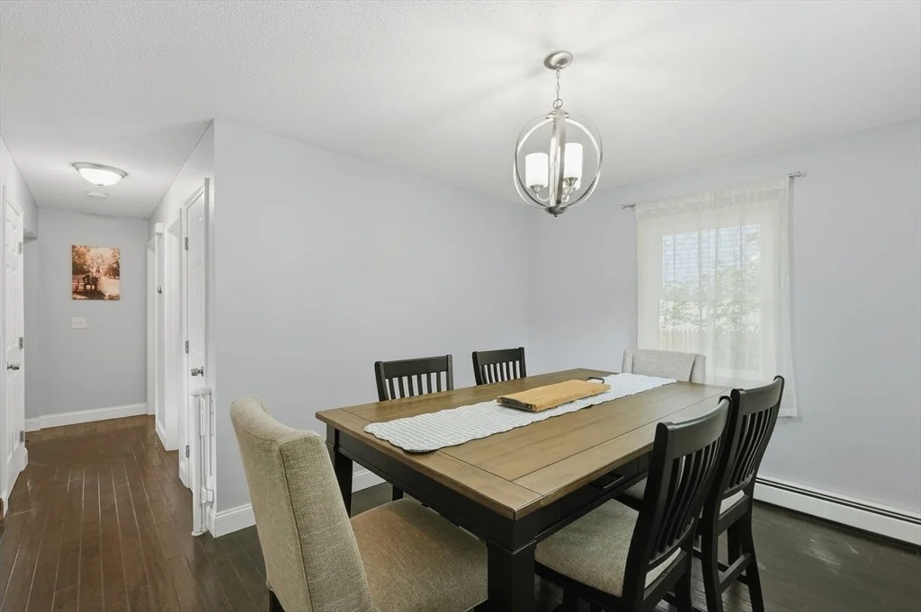 Photo of 134 Hathaway Commons Rd