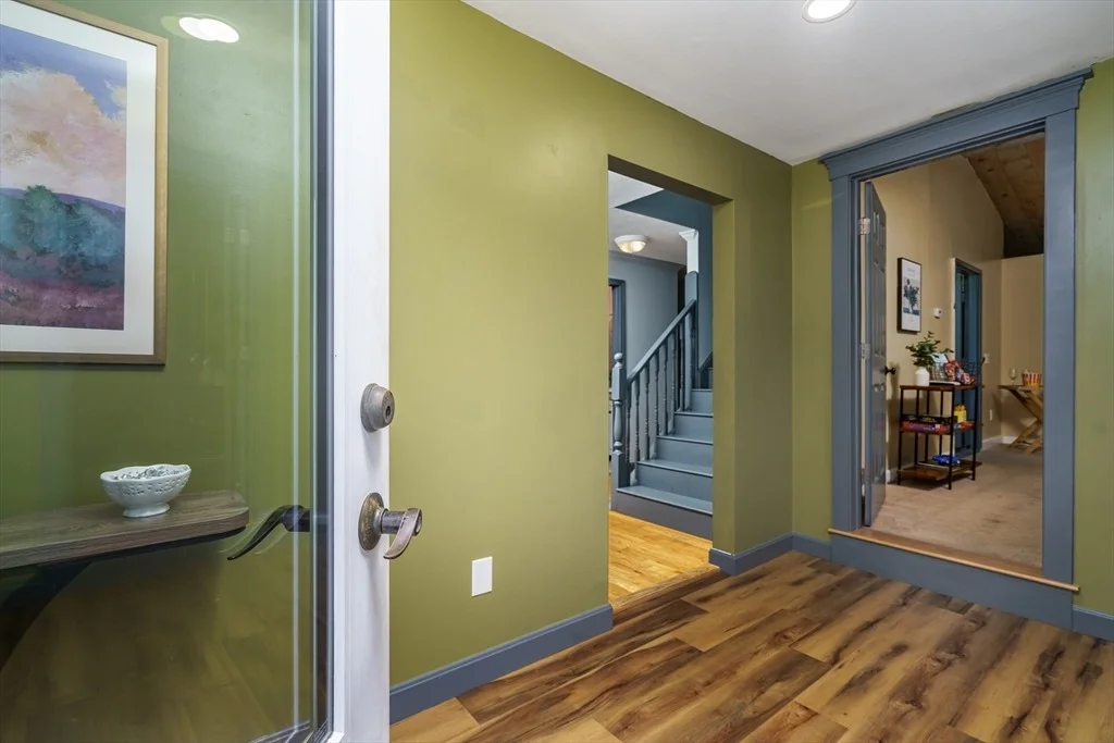 Photo of 102 Overlook Rd