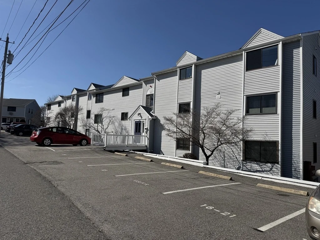 Photo of Unit C19 at 200 Fulton St