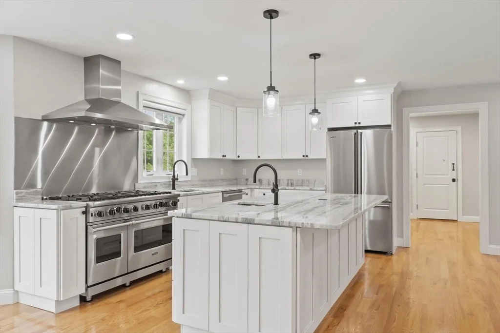 Photo of 24 Townsend Rd