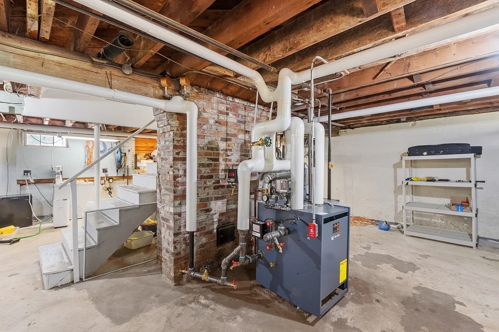 Photo of 131 Chestnut St